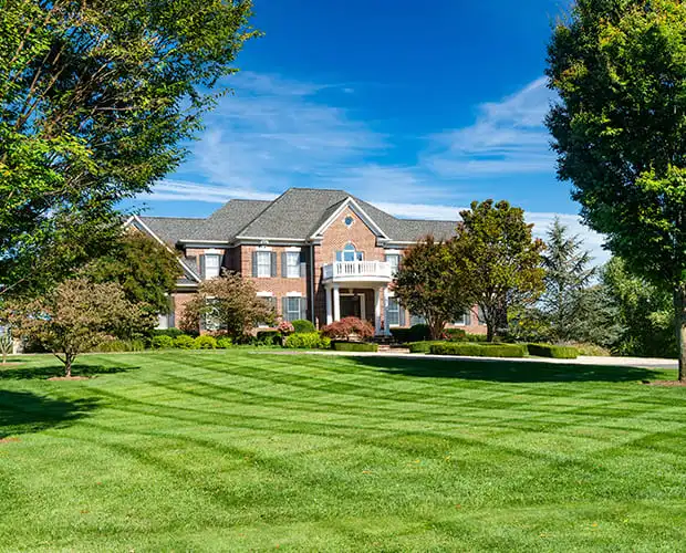 Commercial Lawn Care Maintenance in Pepper Pike OH