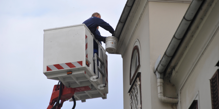 Gutter Cleaning Service in Pepper Pike OH